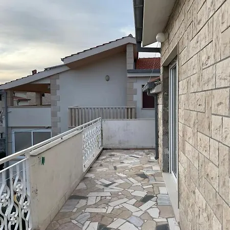 Lägenhet In With Sea View, Balcony, Air Conditioning, Wifi 5146-4 *