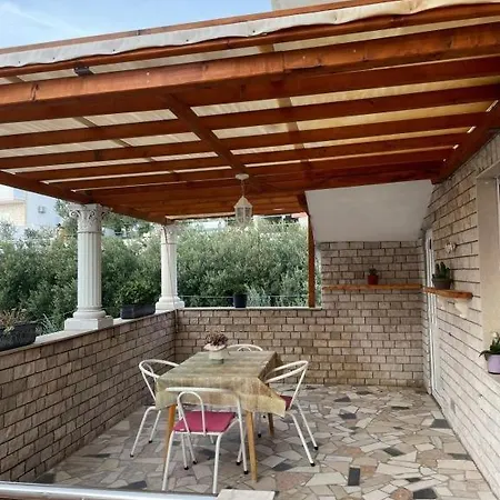 Lägenhet In With Sea View, Balcony, Air Conditioning, Wifi 5146-4