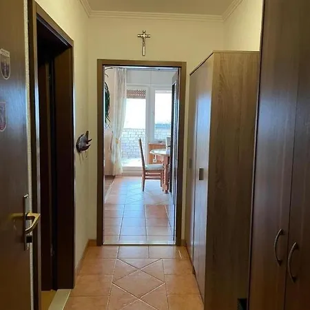In With Sea View, Balcony, Air Conditioning, Wifi 5146-4 Lägenhet